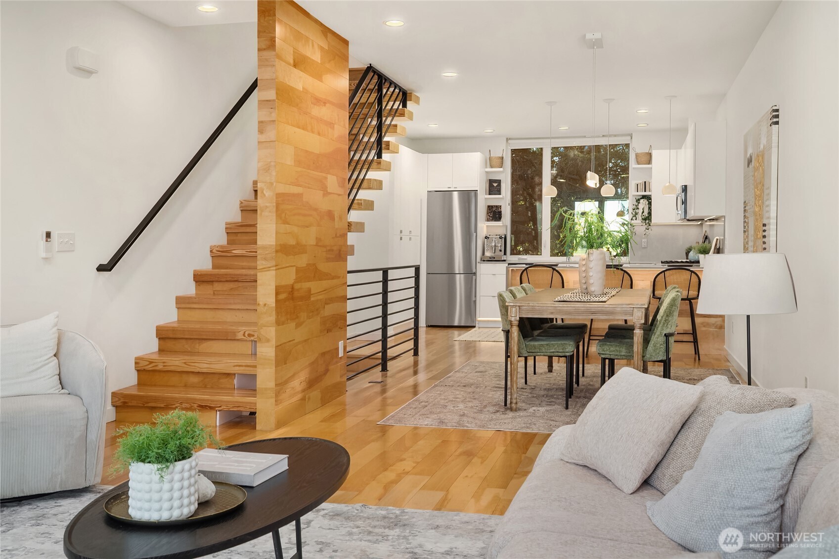 3611 Whitman Avenue N Seattle WA 98103