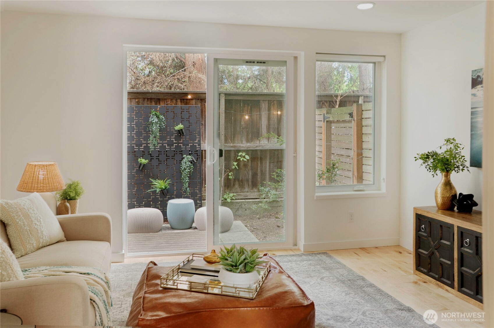 3611 Whitman Avenue N Seattle WA 98103