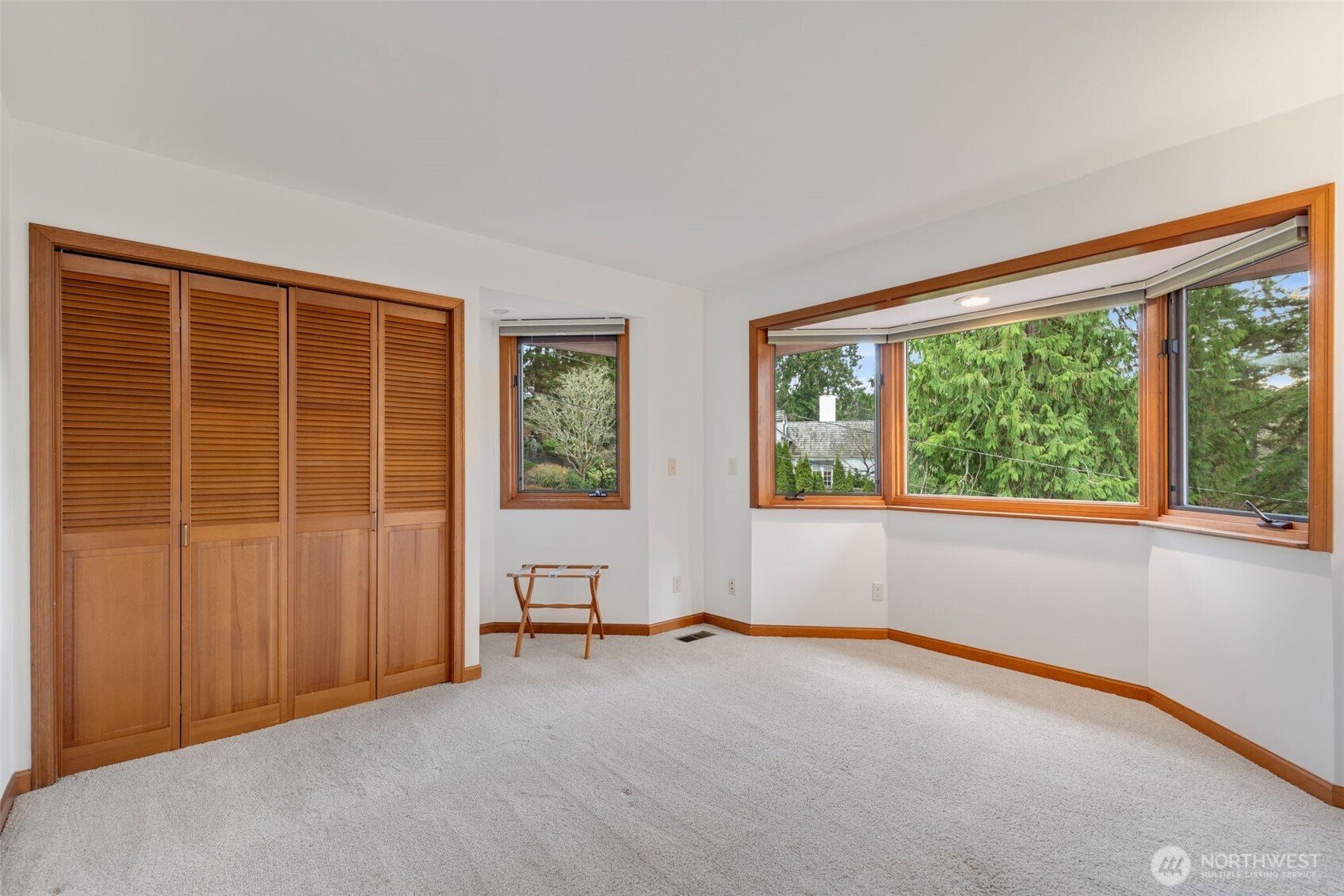 5601 43rd Avenue W Seattle WA 98199