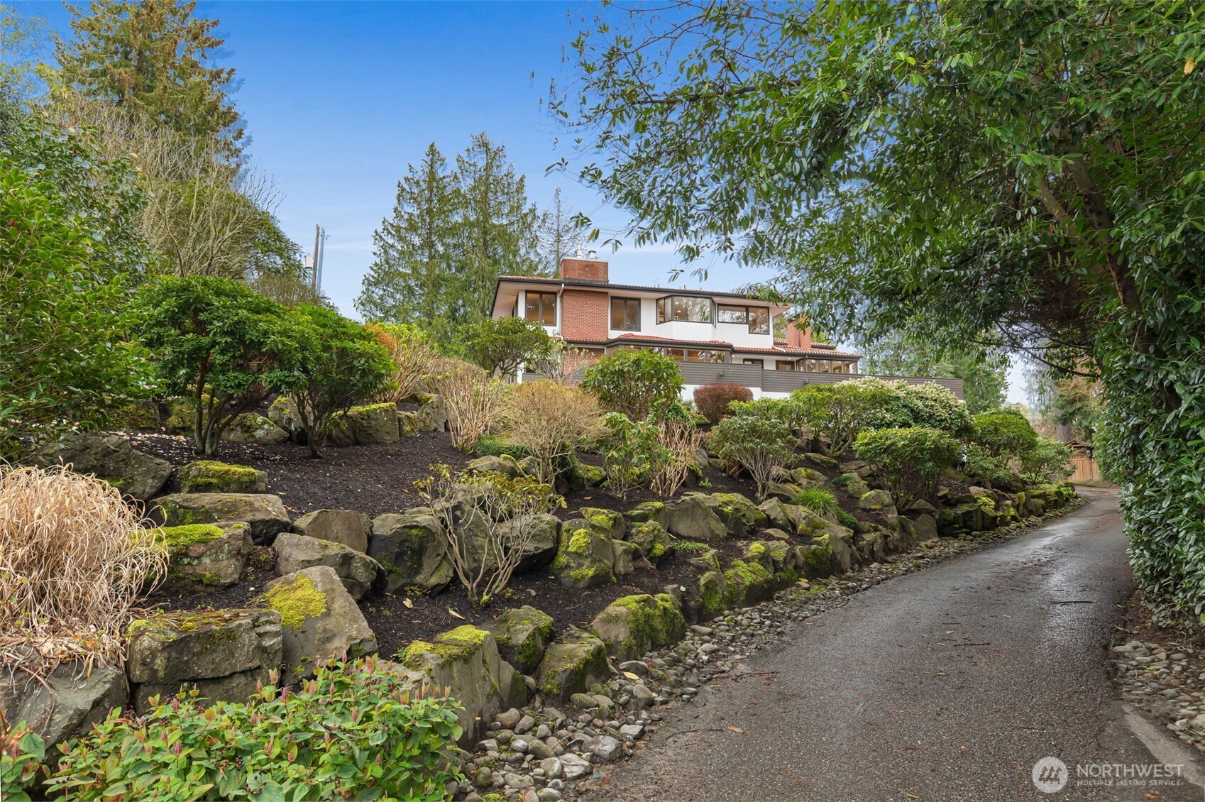 5601 43rd Avenue W Seattle WA 98199
