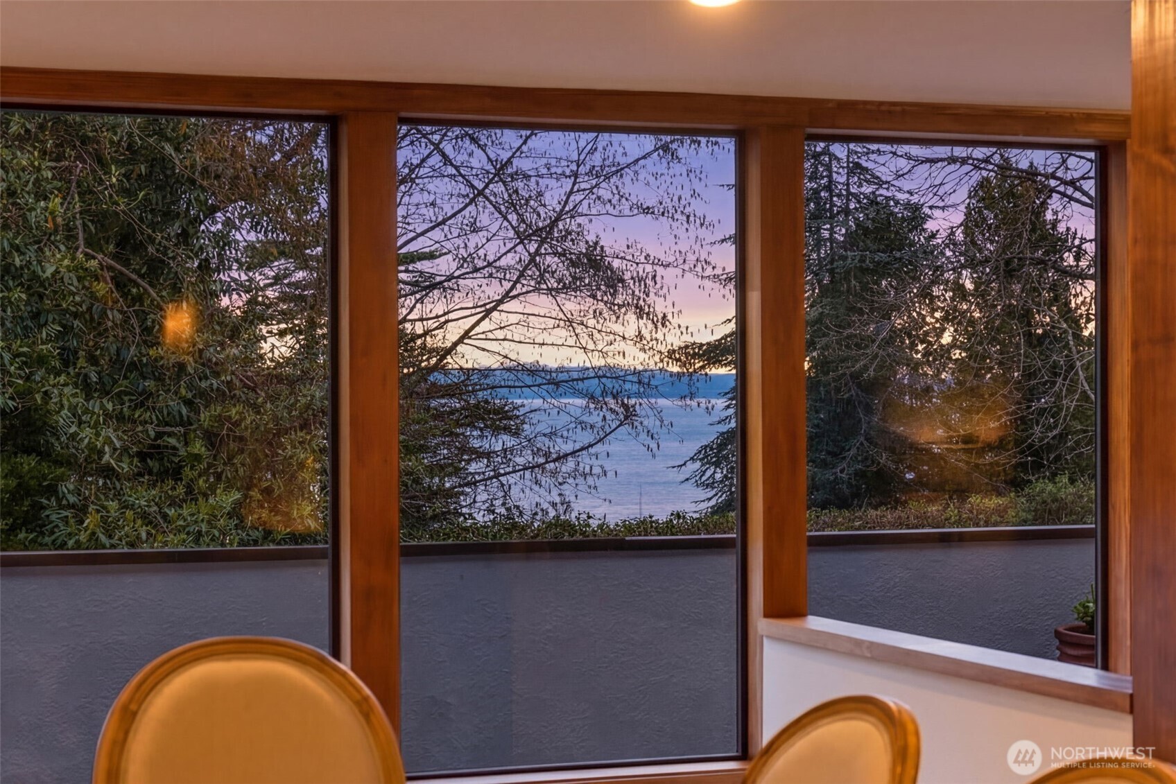 5601 43rd Avenue W Seattle WA 98199