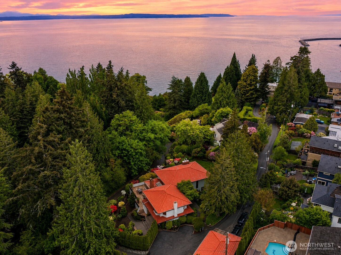 5601 43rd Avenue W Seattle WA 98199