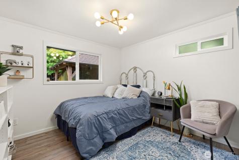 1022 NE 188th Street Shoreline WA 98155