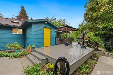 1022 NE 188th Street Shoreline WA 98155