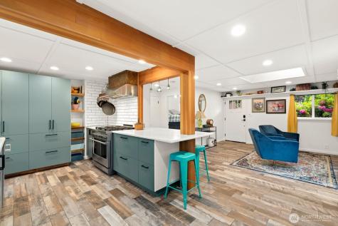 1022 NE 188th Street Shoreline WA 98155