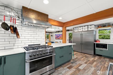 1022 NE 188th Street Shoreline WA 98155