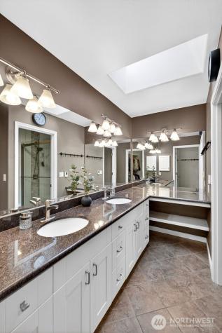 37114 22nd Avenue S Federal Way WA 98003