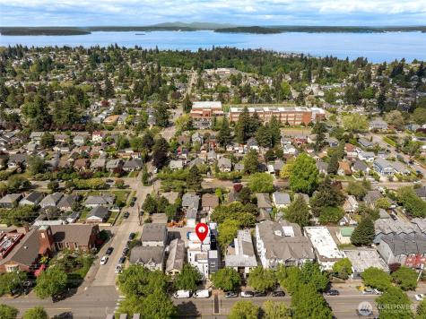 3449 California Avenue SW Seattle WA 98116