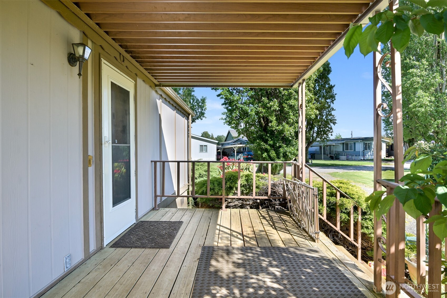 380 E Pole Road Lynden WA 98264