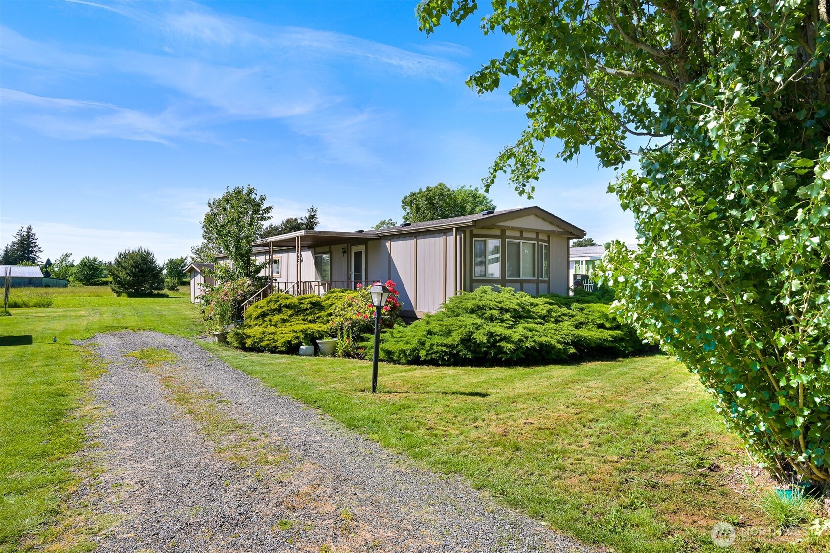 380 E Pole Road Lynden WA 98264