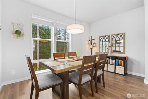 13717 Admiralty Way Lynnwood WA 98087