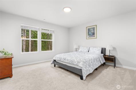 13717 Admiralty Way Lynnwood WA 98087