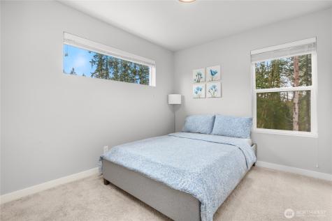 13717 Admiralty Way Lynnwood WA 98087