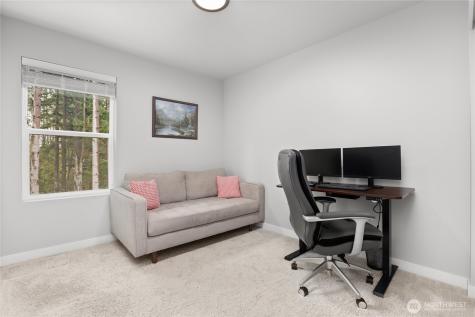 13717 Admiralty Way Lynnwood WA 98087