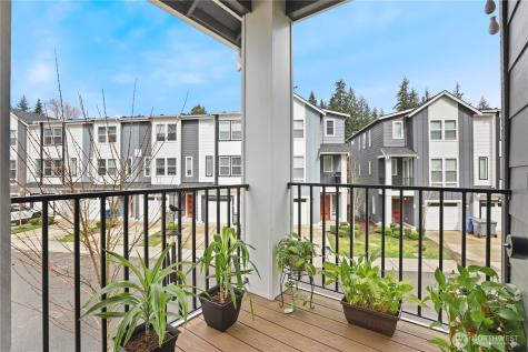 13717 Admiralty Way Lynnwood WA 98087