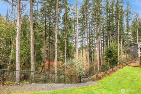 13717 Admiralty Way Lynnwood WA 98087