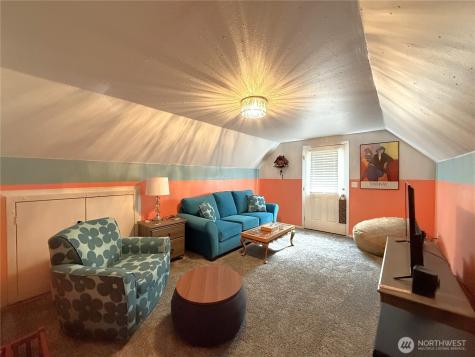 522 Point Brown Avenue SE Ocean Shores WA 98569