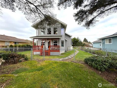 522 Point Brown Avenue SE Ocean Shores WA 98569
