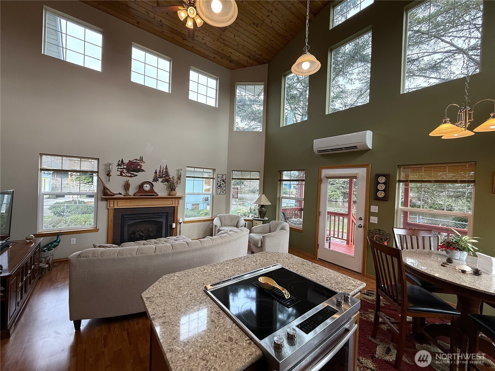 522 Point Brown Avenue SE Ocean Shores WA 98569