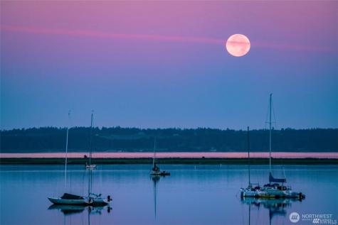 1898 Bayshore Road Lopez Island WA 98261