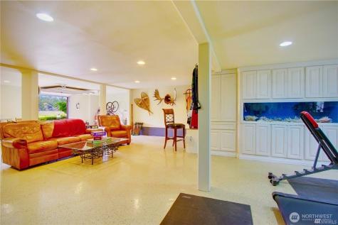 1898 Bayshore Road Lopez Island WA 98261