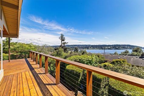 18014 58th Ave NE Kenmore WA 98028