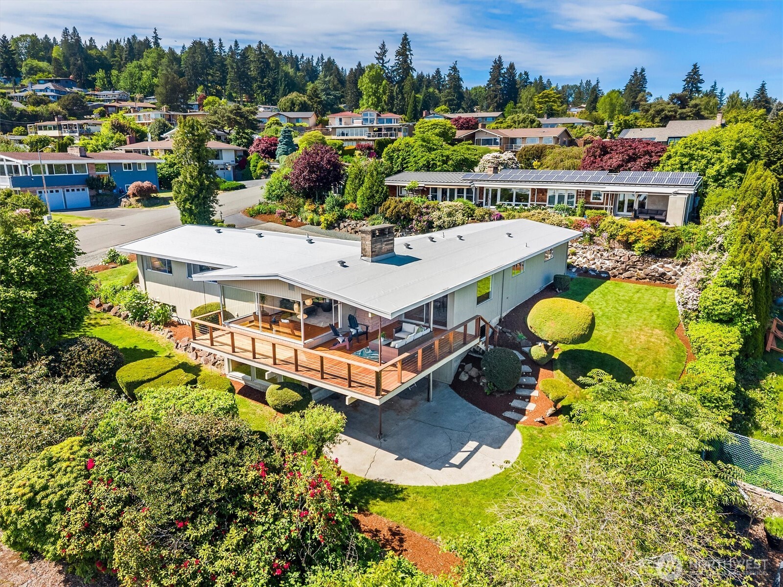 18014 58th Ave NE Kenmore WA 98028