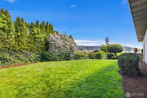 18014 58th Ave NE Kenmore WA 98028
