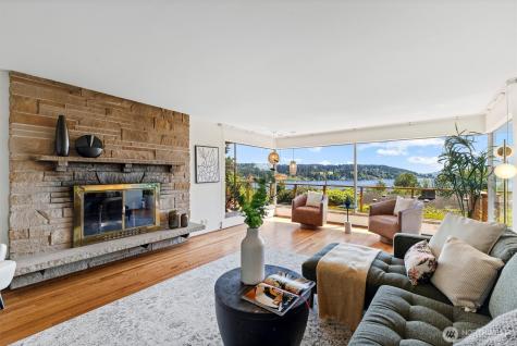 18014 58th Ave NE Kenmore WA 98028