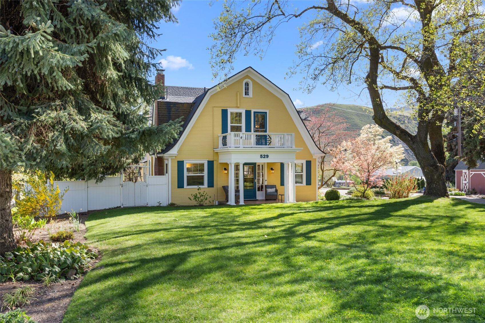 529 Lower Sunnyslope Road Wenatchee WA 98801