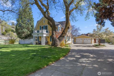 529 Lower Sunnyslope Road Wenatchee WA 98801