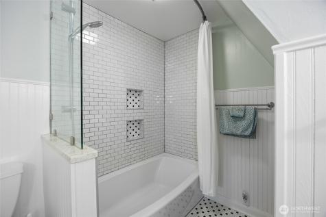 529 Lower Sunnyslope Road Wenatchee WA 98801
