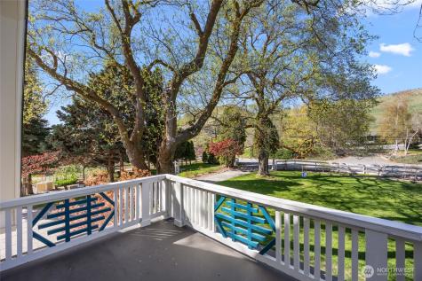 529 Lower Sunnyslope Road Wenatchee WA 98801