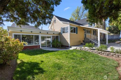 529 Lower Sunnyslope Road Wenatchee WA 98801