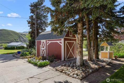 529 Lower Sunnyslope Road Wenatchee WA 98801