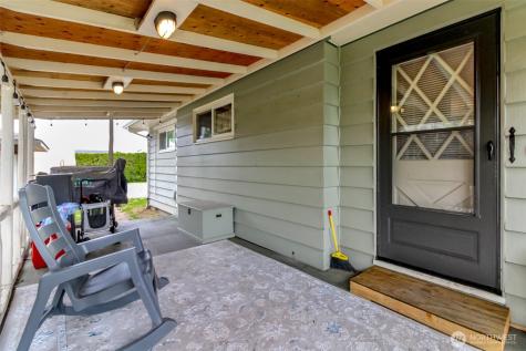 414 7th Street SW Puyallup WA 98374