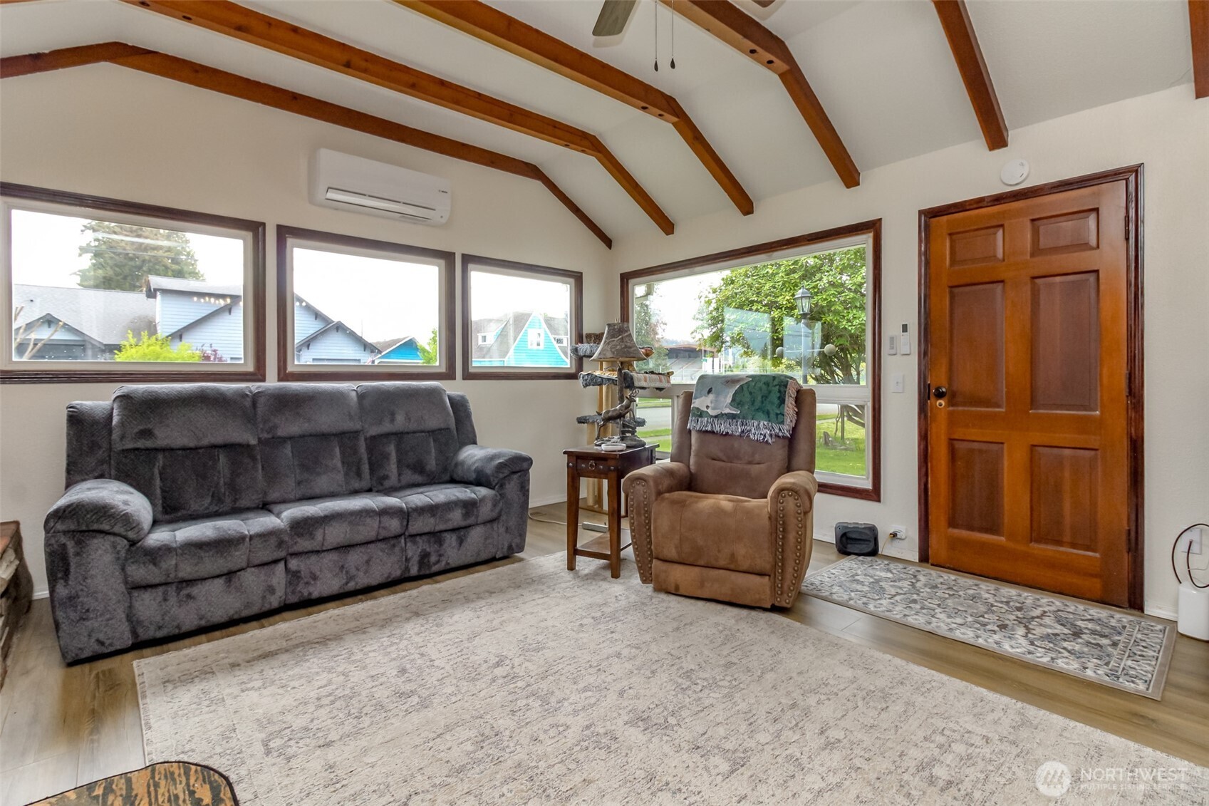 414 7th Street SW Puyallup WA 98374