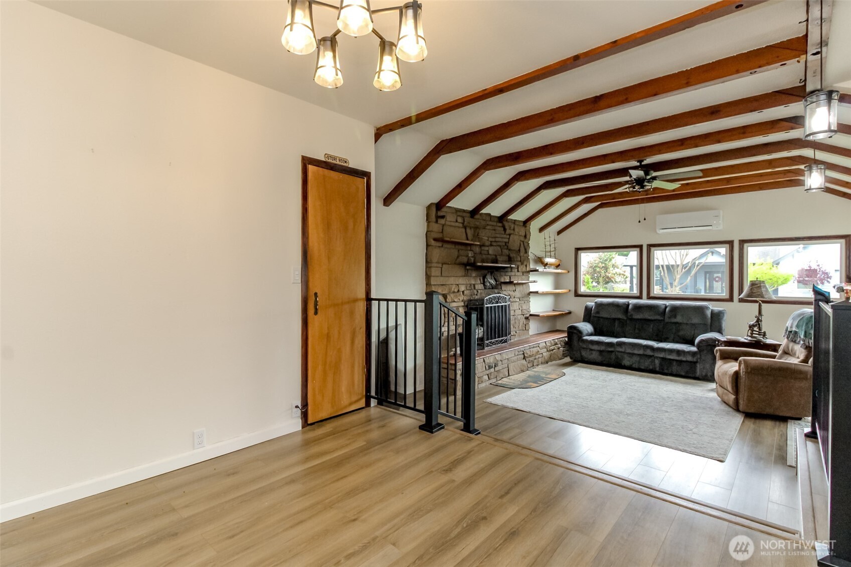 414 7th Street SW Puyallup WA 98374