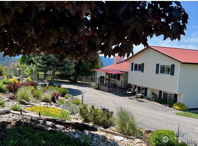 717 Conrad Hill Way Colville WA 99114