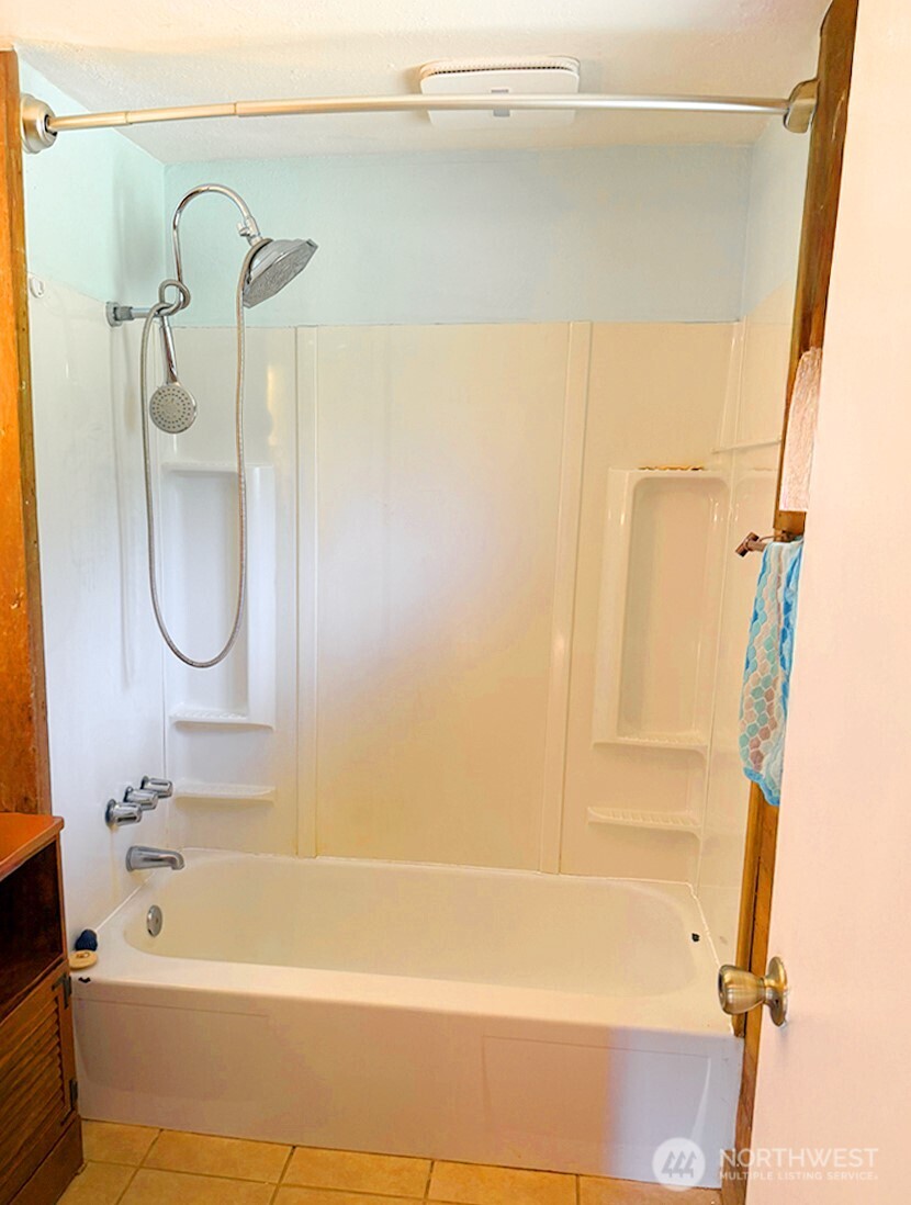 7512 Mirimichi Drive NW Olympia WA 98502