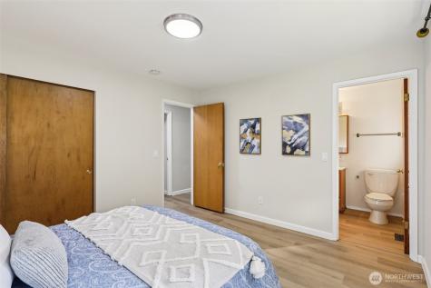 3225 165th Avenue SE Bellevue WA 98008