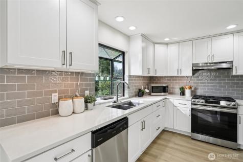 3225 165th Avenue SE Bellevue WA 98008