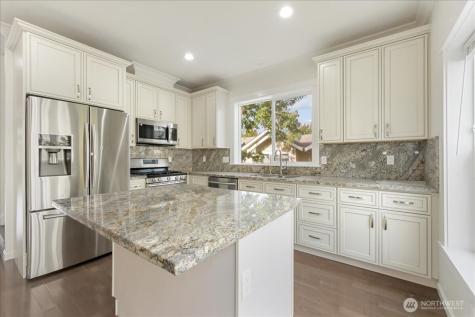 12722 35th Ave House D NE Seattle WA 98125