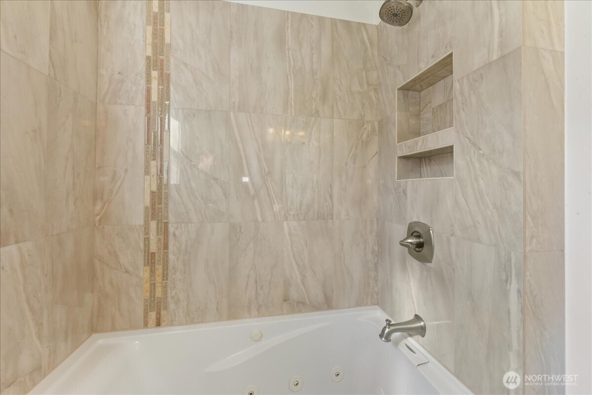 12722 35th Avenue House D NE Seattle WA 98125