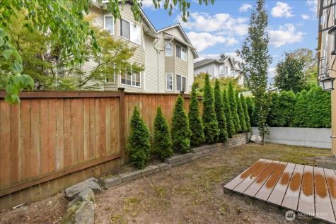 12722 35th Ave House D NE Seattle WA 98125
