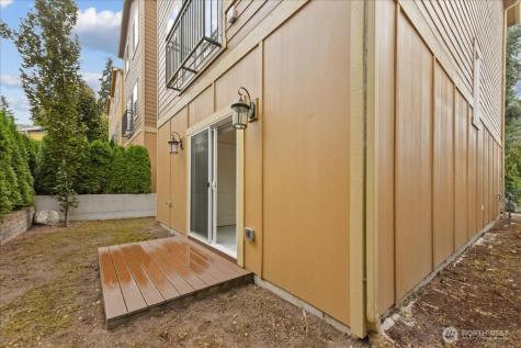 12722 35th Ave House D NE Seattle WA 98125