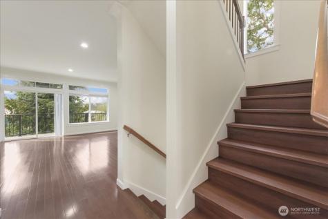 12722 35th Ave House D NE Seattle WA 98125