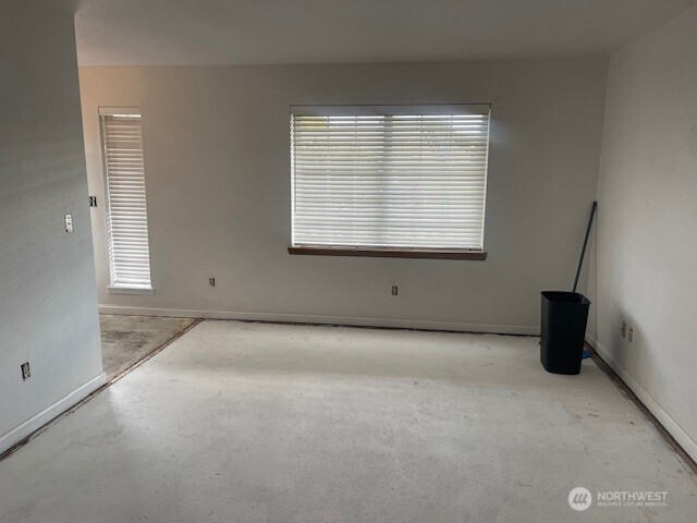 317 Icey Street SW Orting WA 98360