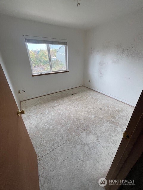 317 Icey Street SW Orting WA 98360