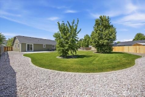 5126 Monica Street West Richland WA 99353